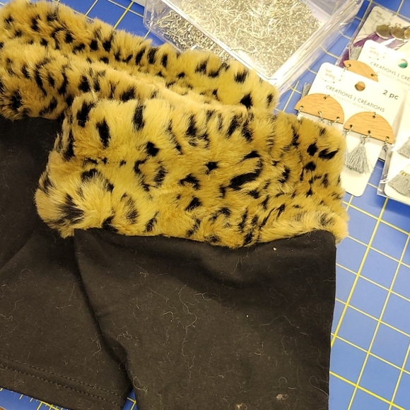 Too Kyoot Boot Toppers Faux Fur - Picture 3 of 4